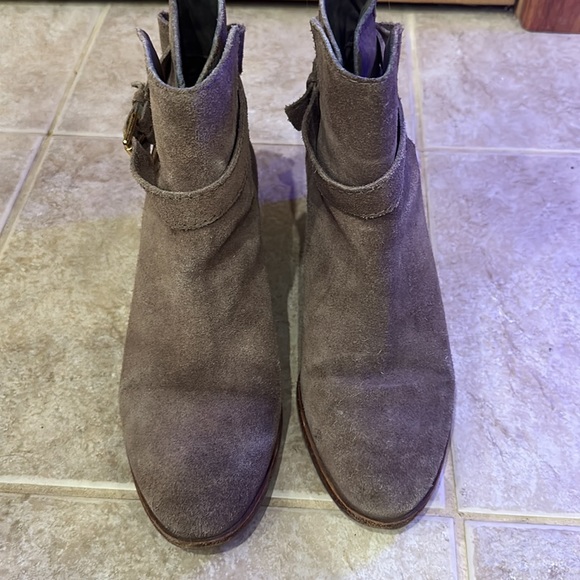 Kate spade boots! - Picture 2 of 4